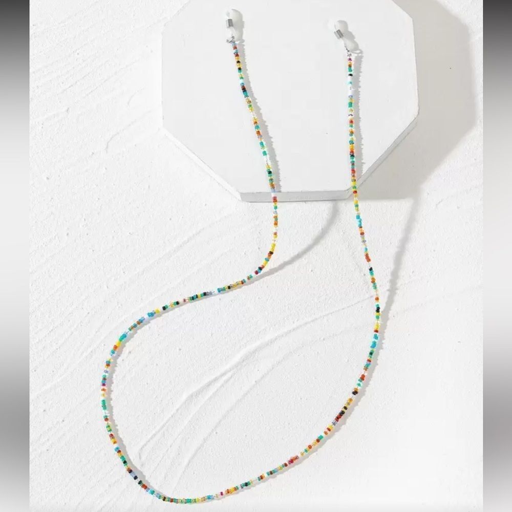 Colorful Beaded Eyewear Chain R293 - Picture 4 of 4